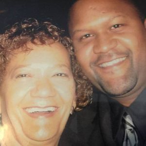 Meet your Posher, Maxine